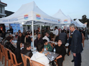 MARMARİS BELEDİYESİNDEN HER KÖYE BİR İFTAR SOFRASI