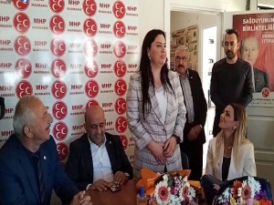 MHP MİLLETVEKİLİ ADAYI ÜNLÜ OYUNCU BALCI TÜM OYLARA TALİP