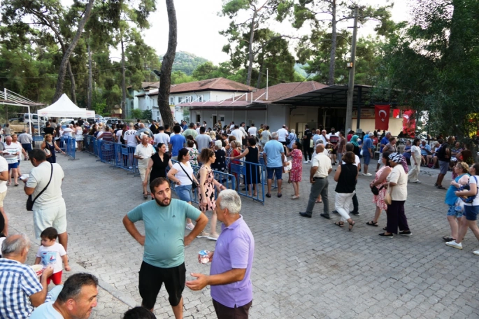 PSAKD MARMARİS BİNDEN FAZLA KİŞİYLE LOKMASINI PAYLAŞTI